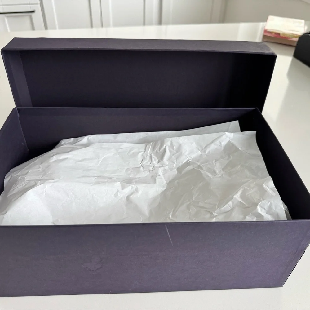 Prada Purple Box - Picture 7 of 7